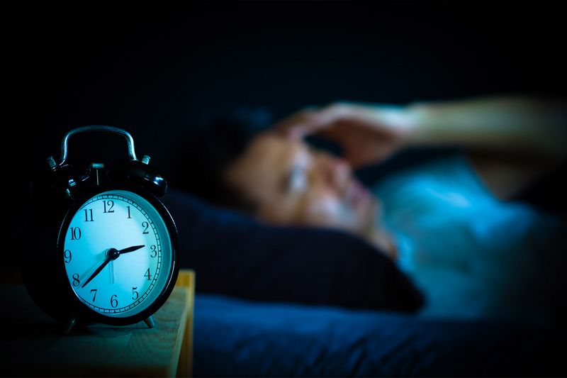 Ngủ ít có tăng cân không?